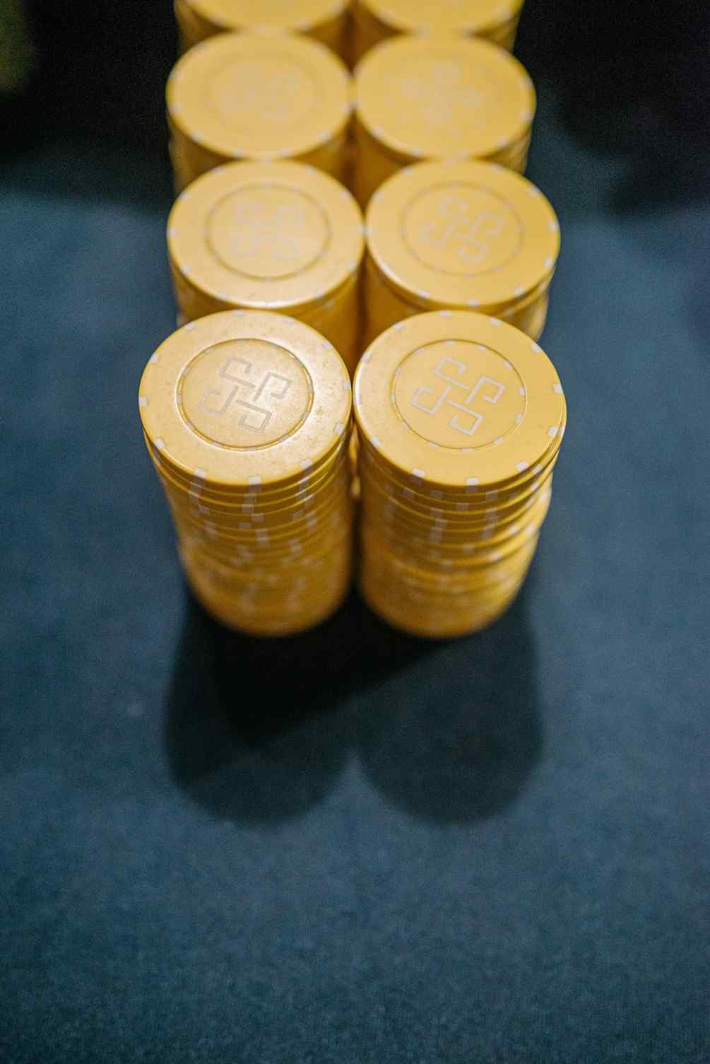 flagman casino online